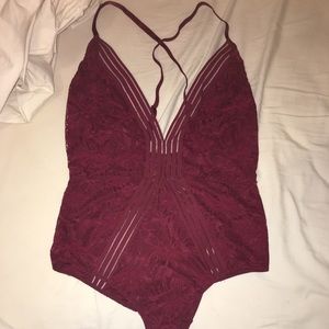 Burgundy lace sleepwear